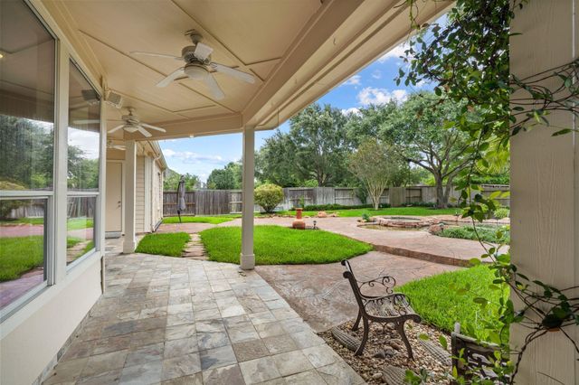 830 Lake Grayson Drive, Katy, TX 77494