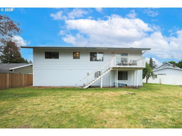 15016 Ne 74TH St, Vancouver, WA 98682