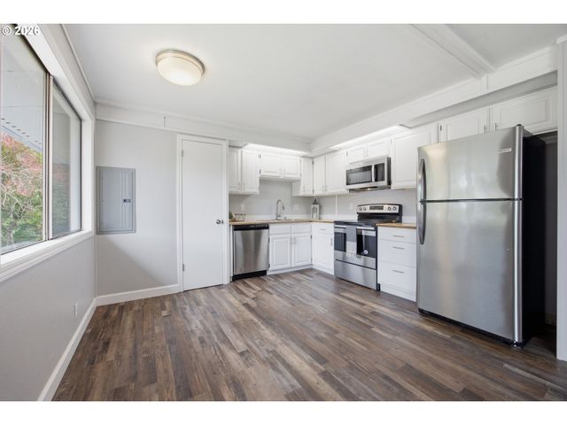 15016 Ne 74TH St, Vancouver, WA 98682