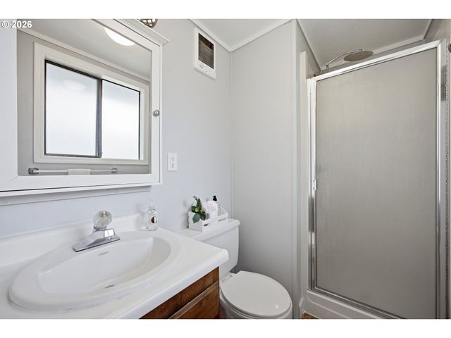 15016 Ne 74TH St, Vancouver, WA 98682
