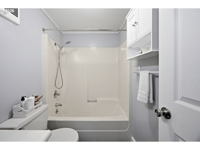 15016 Ne 74TH St, Vancouver, WA 98682