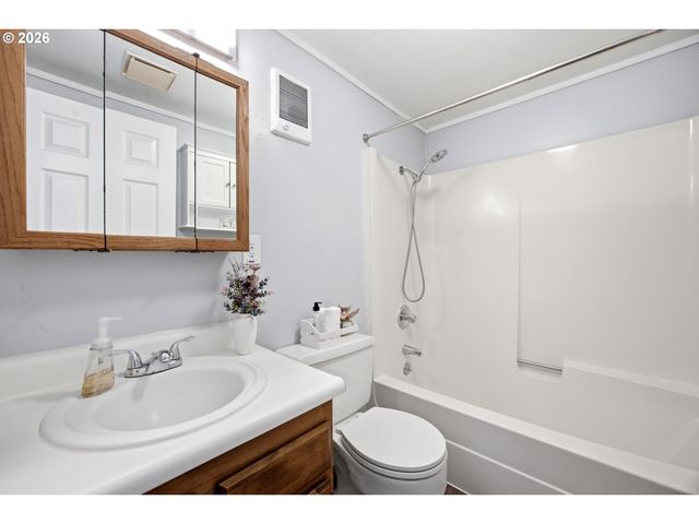 15016 Ne 74TH St, Vancouver, WA 98682