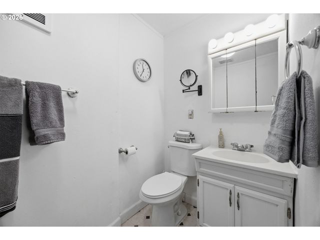 15016 Ne 74TH St, Vancouver, WA 98682