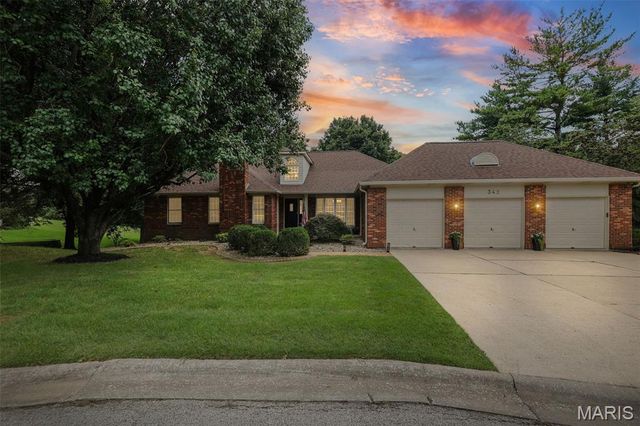 342 Oak Hill Drive, Belleville, IL 62223