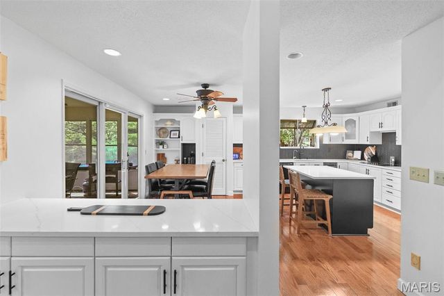 342 Oak Hill Drive, Belleville, IL 62223