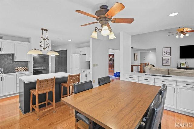 342 Oak Hill Drive, Belleville, IL 62223