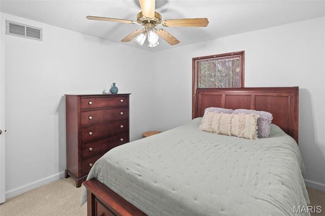 342 Oak Hill Drive, Belleville, IL 62223