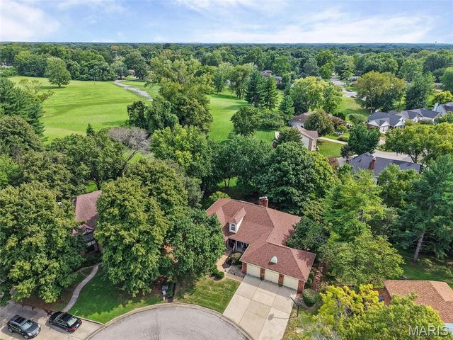 342 Oak Hill Drive, Belleville, IL 62223