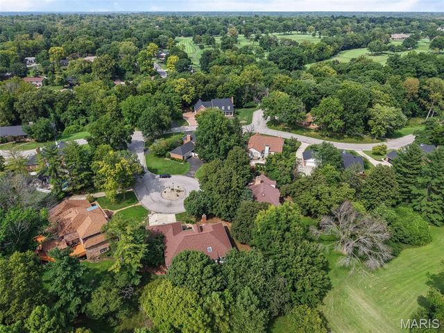 342 Oak Hill Drive, Belleville, IL 62223