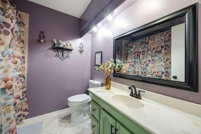 9314 Vickijohn Drive, Houston, TX 77031
