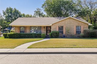 105 Dartmouth Drive, Waxahachie, TX 75165