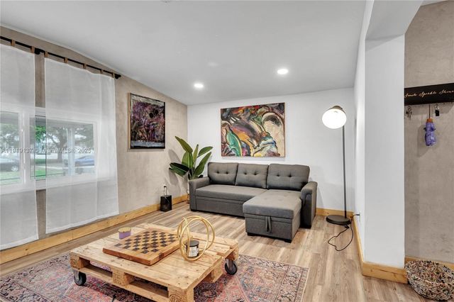 9000 NW 12th Ave, Miami, FL 33150