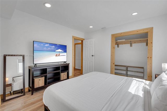 9000 NW 12th Ave, Miami, FL 33150