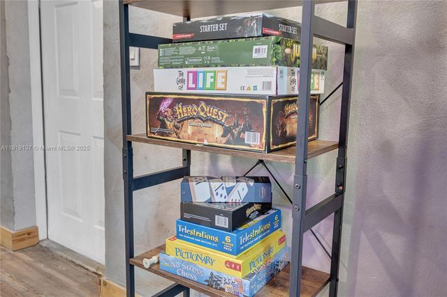 9000 NW 12th Ave, Miami, FL 33150