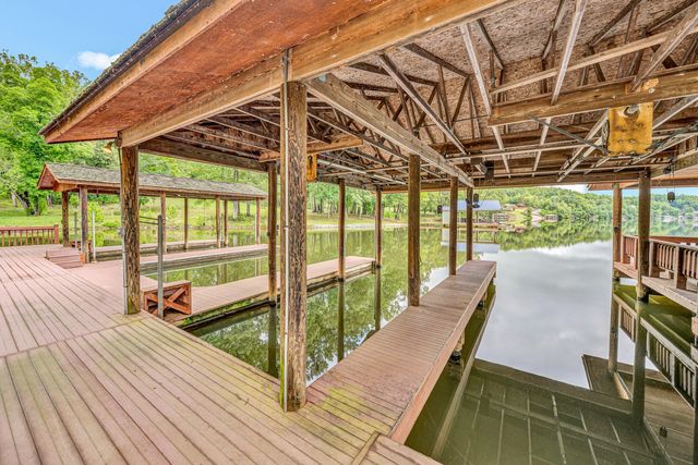 Lot 10 Red Barn LN, Wirtz, VA 24184