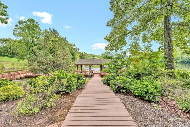Lot 10 Red Barn LN, Wirtz, VA 24184