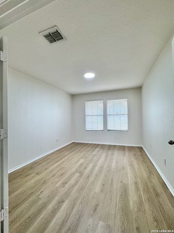 8214 DERBY VIS, Schertz, TX 78154
