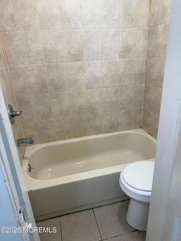 103 Seabreeze Way 2, Keansburg, NJ 07734