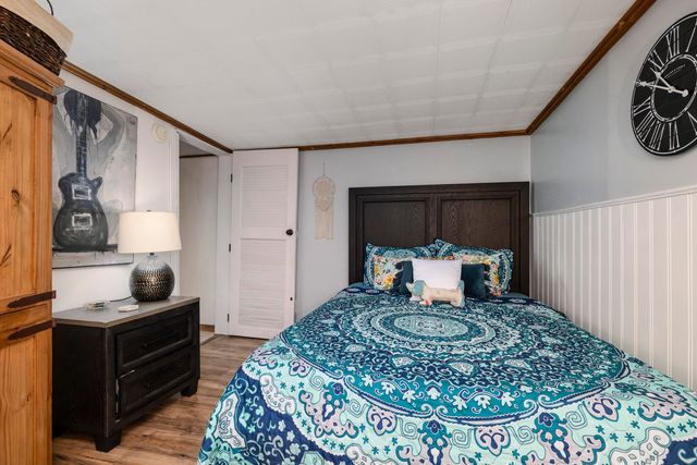 1933 Maple Street, Hollister, MO 65672