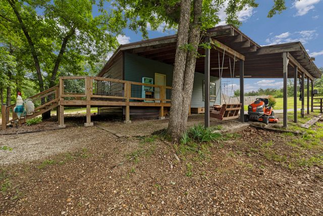 1933 Maple Street, Hollister, MO 65672