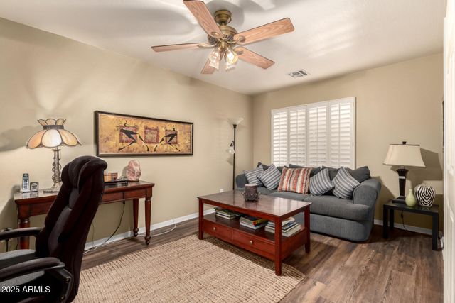 10447 E DIAMOND Avenue, Mesa, AZ 85208