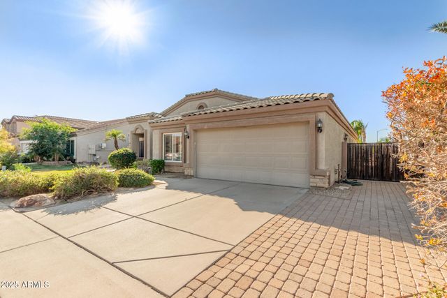 10447 E DIAMOND Avenue, Mesa, AZ 85208