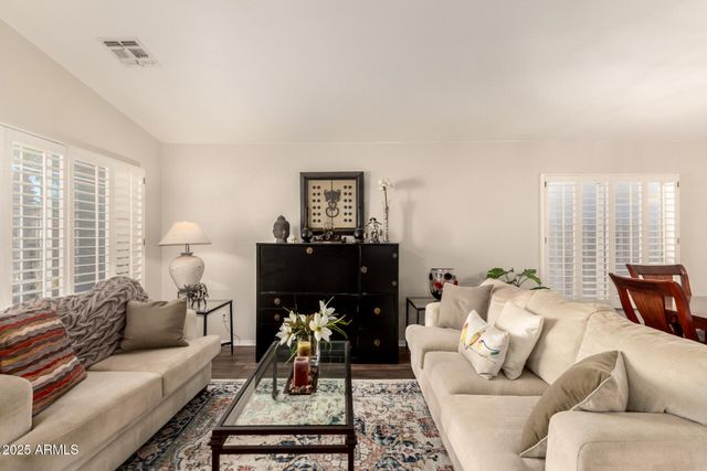 10447 E DIAMOND Avenue, Mesa, AZ 85208