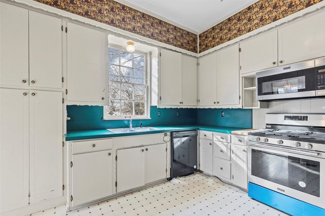 2203 Walworth Street, Greenville, TX 75401