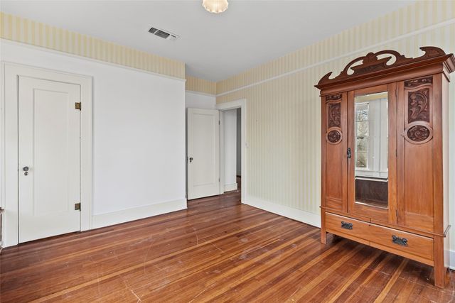 2203 Walworth Street, Greenville, TX 75401