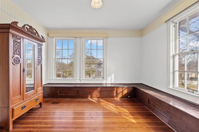 2203 Walworth Street, Greenville, TX 75401