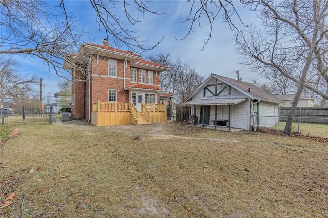 2203 Walworth Street, Greenville, TX 75401