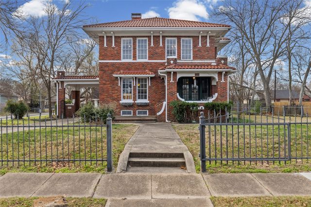 2203 Walworth Street, Greenville, TX 75401