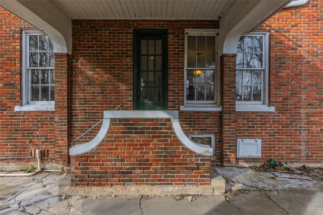 2203 Walworth Street, Greenville, TX 75401