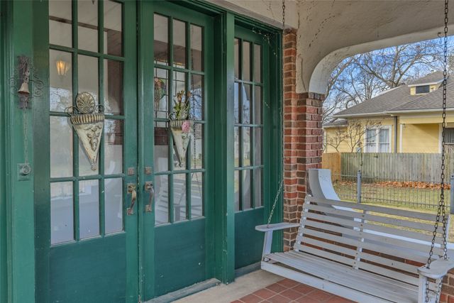 2203 Walworth Street, Greenville, TX 75401