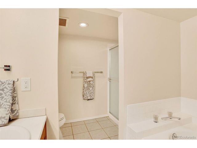 7000 E Quincy Ave A-302, Denver, CO 80237