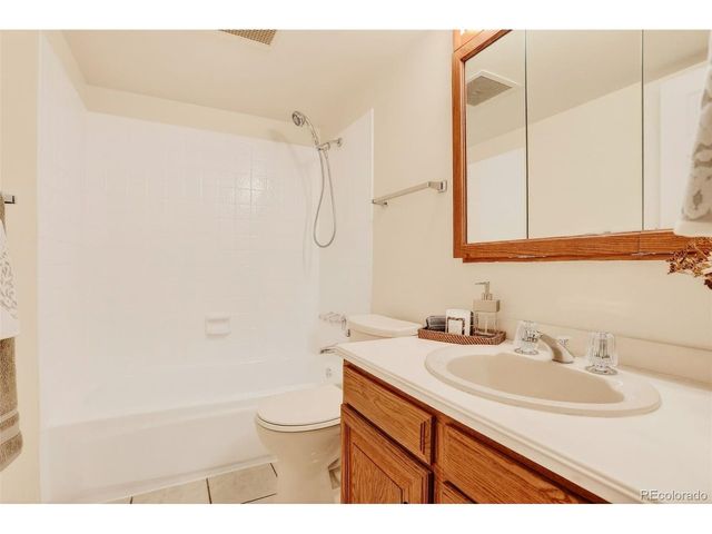 7000 E Quincy Ave A-302, Denver, CO 80237