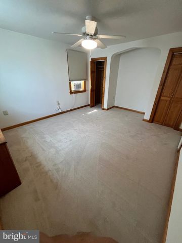 4021 DAYTON RD, Drexel Hill, PA 19026