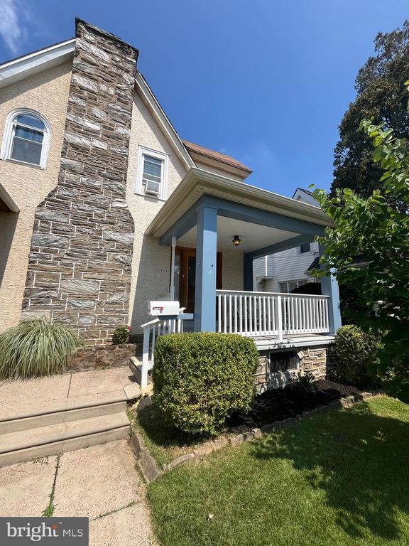 4021 DAYTON RD, Drexel Hill, PA 19026