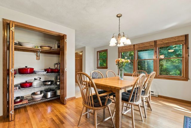 4 Florence Cir, Upton, MA 01568