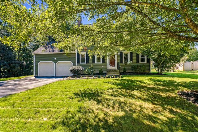 4 Florence Cir, Upton, MA 01568