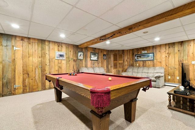 4 Florence Cir, Upton, MA 01568