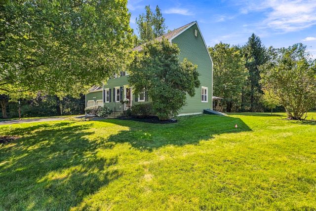 4 Florence Cir, Upton, MA 01568