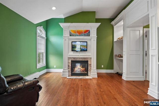 35 Echo Ridge Road, Upper Saddle River, NJ 07458