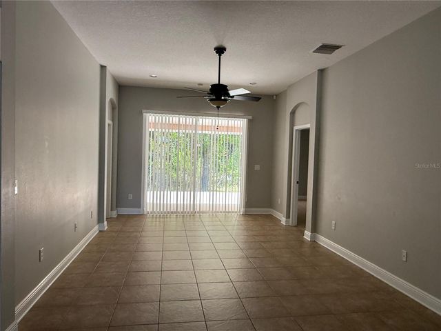 27426 WHISPERING BIRCH WAY, Wesley Chapel, FL 33544