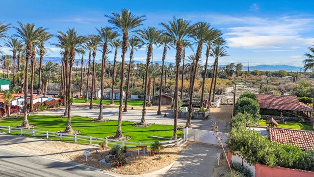 58200 Almonte Drive, La Quinta, CA 92253