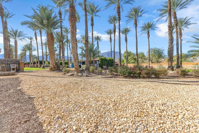 58200 Almonte Drive, La Quinta, CA 92253