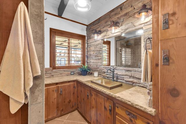 58200 Almonte Drive, La Quinta, CA 92253