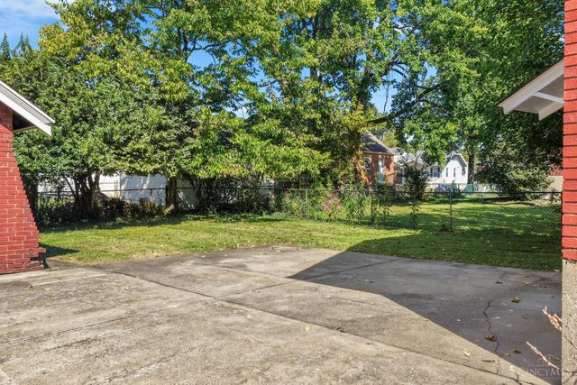 7227 Plainfield Road, Deer Park, OH 45236