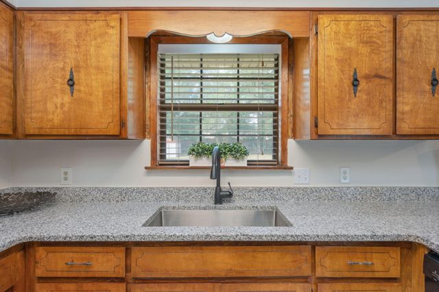 5356 Constitution Road, Crestview, FL 32539