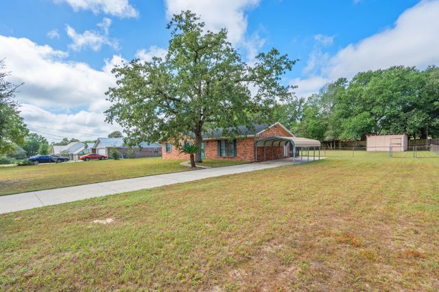 5356 Constitution Road, Crestview, FL 32539